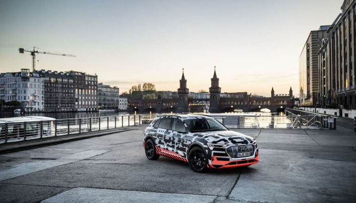 Audi E-Tron, in vendita da fine 2018, è sviluppata nella Gabbia di Faraday - Foto 22 di 26