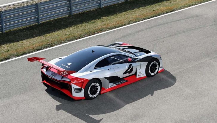 Audi e-tron Vision Gran Turismo nata per PS4, arriva in Formula E - Foto 3 di 17