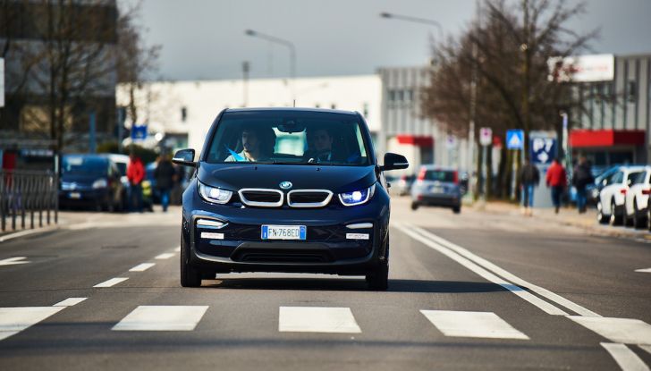 BMW i3 2018, la nostra prova su strada della piccola bavarese - Foto 15 di 21