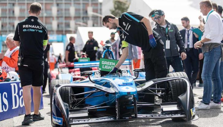 Formula E: gran business, nomi prestigiosi, ma ancora poca autonomia - Foto 22 di 43