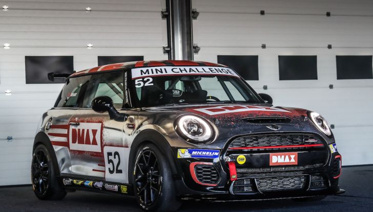 MINI Challenge 2018, Infomotori scende in pista con Michele Faccin - Foto 2 di 9