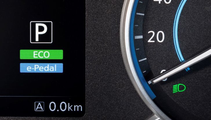 Nissan Leaf 2018, prova su strada della seconda serie: spazio al futuro - Foto 15 di 15