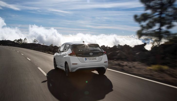 Nissan Leaf 2018, prova su strada della seconda serie: spazio al futuro - Foto 11 di 15