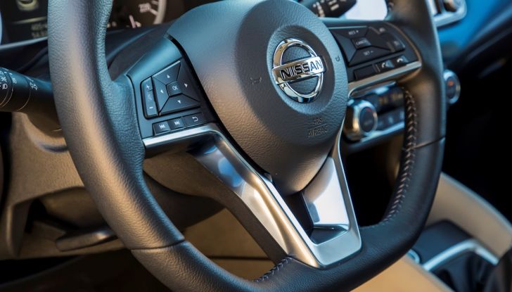 [VIDEO] Prova Nissan Micra 2018 da 71CV: anche per neopatentati! - Foto 27 di 28