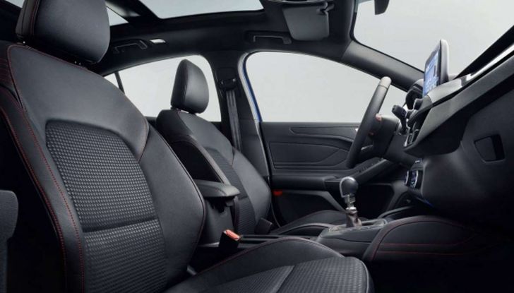 Ford Driving University 2018, il corso di guida sicura Ford - Foto 13 di 20