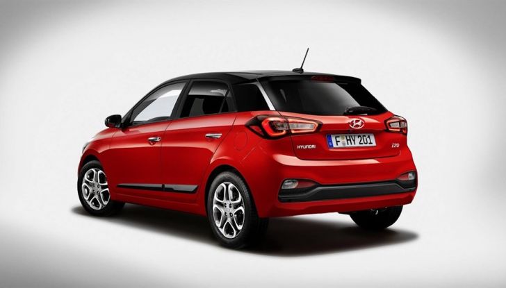 Hyundai i20 2018: più colore, nuovi motori e aggiornamenti tecnologici - Foto 11 di 14