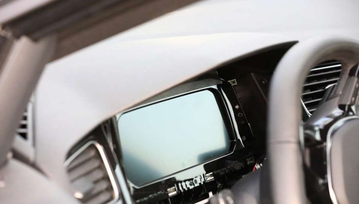 La prossima Volkswagen Golf sarà mild hybrid a 48 Volt - Foto 12 di 19