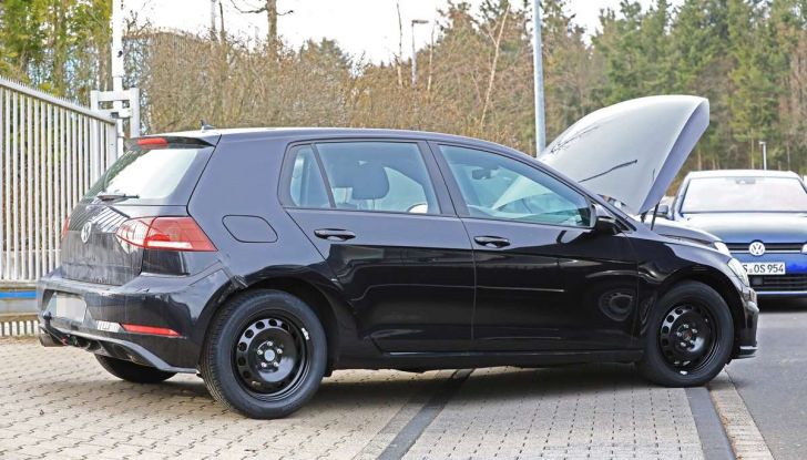 La prossima Volkswagen Golf sarà mild hybrid a 48 Volt - Foto 2 di 19