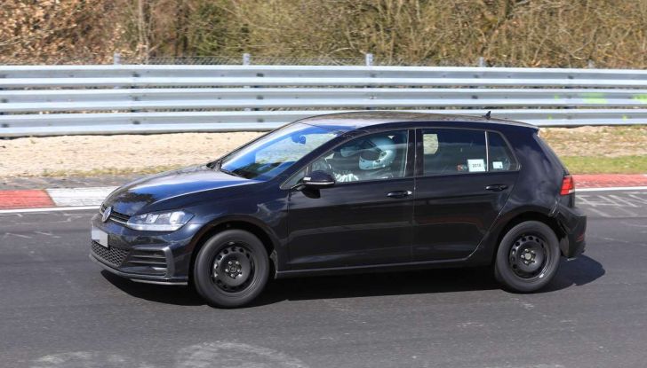 La prossima Volkswagen Golf sarà mild hybrid a 48 Volt - Foto 7 di 19