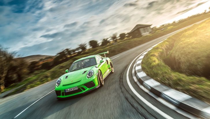 La Porsche e-Carrera Cup Italia: sfida sul simulatore con Assetto Corsa - Foto 21 di 27