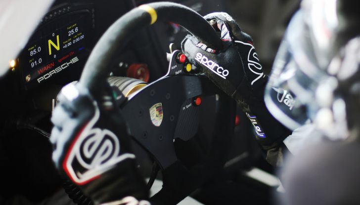 La Porsche e-Carrera Cup Italia: sfida sul simulatore con Assetto Corsa - Foto 2 di 27