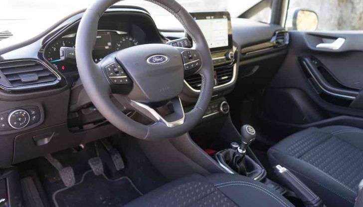 Prova Ford Fiesta Titanium 2018: il 3 cilindri da 85CV per neopatentati [VIDEO] - Foto 25 di 33