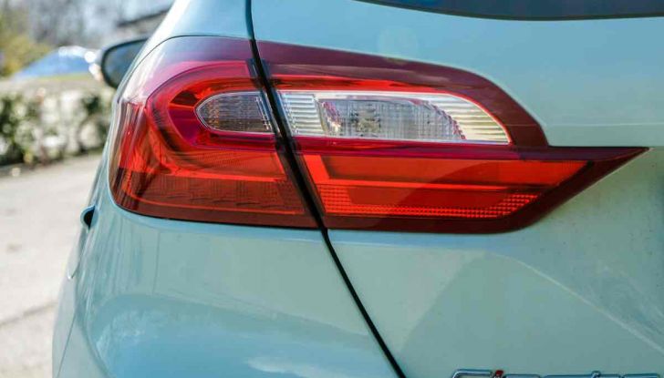 Prova Ford Fiesta Titanium 2018: il 3 cilindri da 85CV per neopatentati [VIDEO] - Foto 15 di 33
