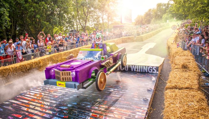 Red Bull Soapbox Race 2022: la pazza gara di Bologna al via il 26 giugno - Foto 1 di 28