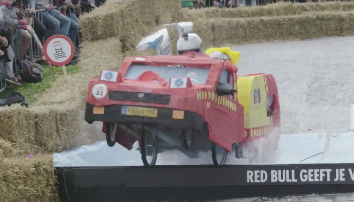 Red Bull Soapbox Race 2022: la pazza gara di Bologna al via il 26 giugno - Foto 15 di 28