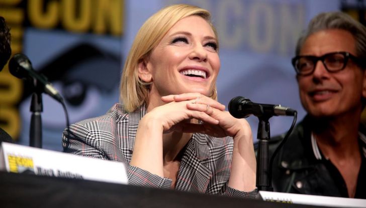 Festival di Cannes 2018, Renault festeggia 35 anni di sodalizio - Foto 2 di 10