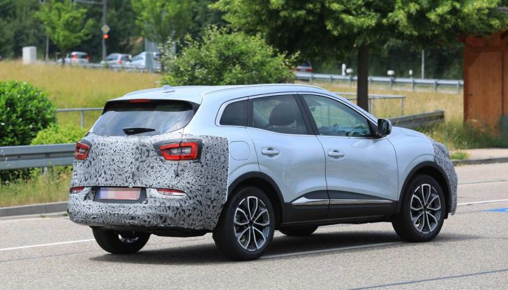Renault Kadjar Facelift, immagini e informazioni tecniche - Foto 7 di 23