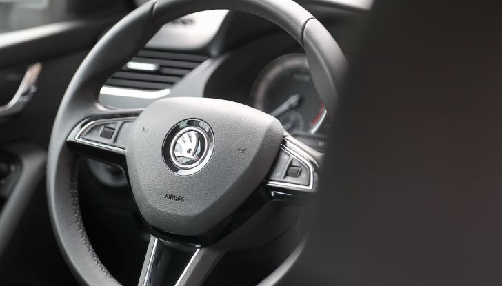Prova Skoda Octavia Wagon G-TEC: comoda, ecologica e spaziosa! [VIDEO] - Foto 7 di 38
