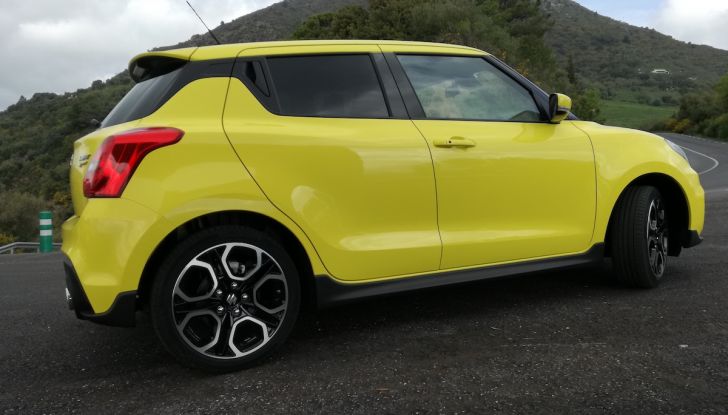 Nuova Suzuki Swift Sport 2018, peso piuma da 140CV - Foto 20 di 34