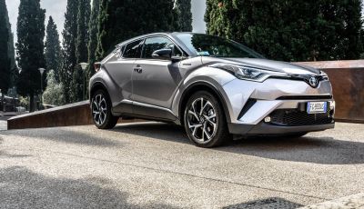 Toyota C-HR 2018: tanto stile e pochi consumi!