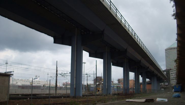 Autostrade, meno 2 punti patente per mancato pedaggio: è legale? - Foto 14 di 19