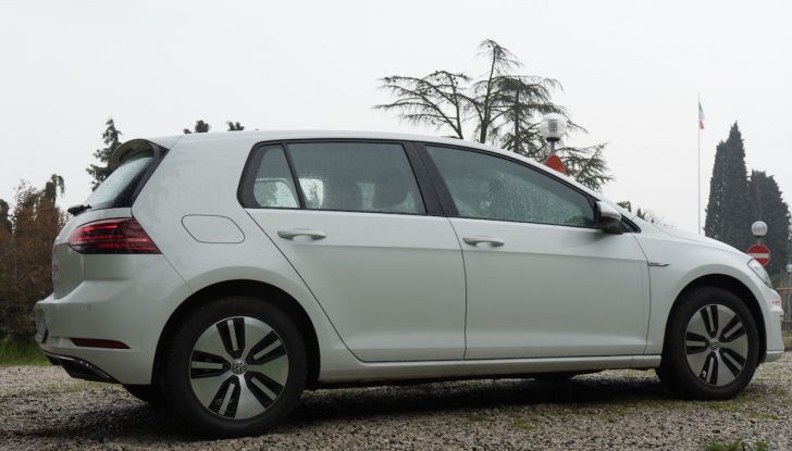 Prova Volkswagen e-Golf 2018: Tanta autonomia, comfort e stile! - Foto 27 di 27