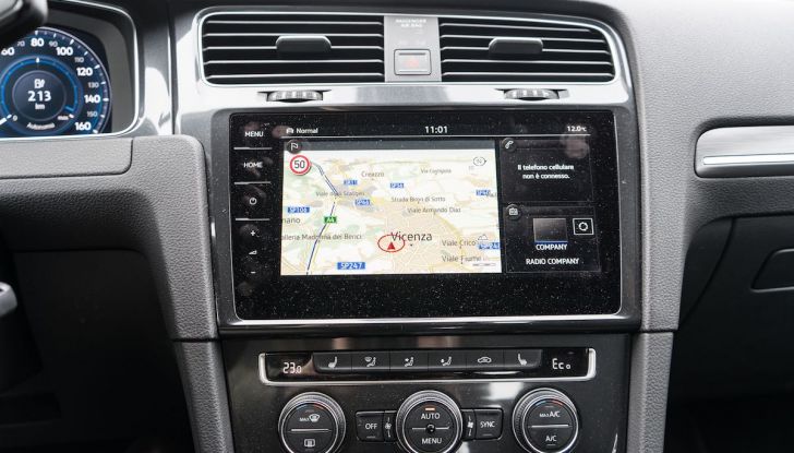 Prova Volkswagen e-Golf 2018: Tanta autonomia, comfort e stile! - Foto 8 di 27