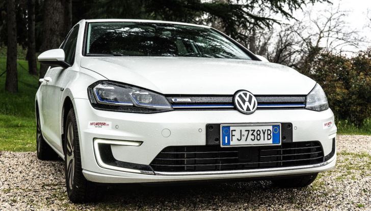 Prova Volkswagen e-Golf 2018: Tanta autonomia, comfort e stile! - Foto 10 di 27