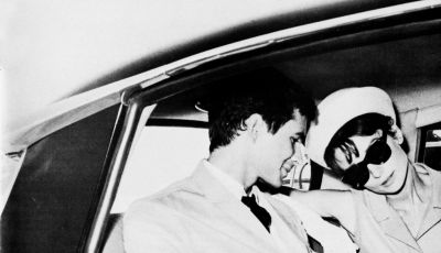 L’eleganza di Audrey Hepburn a bordo di DS 19