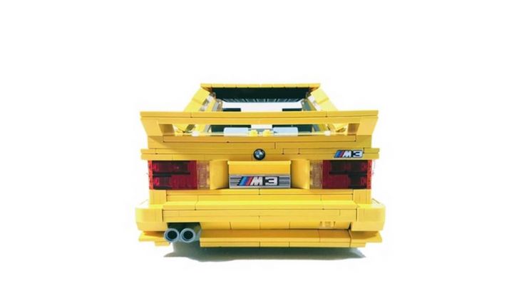 BMW M3 E30 in Lego, la sportiva fatta di mattoncini - Foto 12 di 18