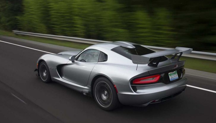 Dodge Viper 2020 con nuovo motore V8 nei piani di FCA - Foto 3 di 7