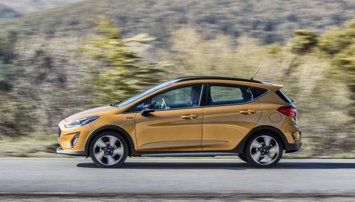 Ford Fiesta Active 2018, la compatta in versione crossover urbano - Foto 11 di 13