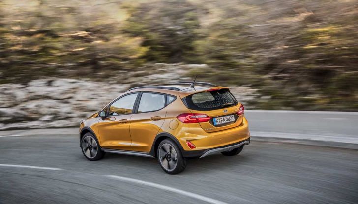 Ford Fiesta Active 2018, la compatta in versione crossover urbano - Foto 10 di 13