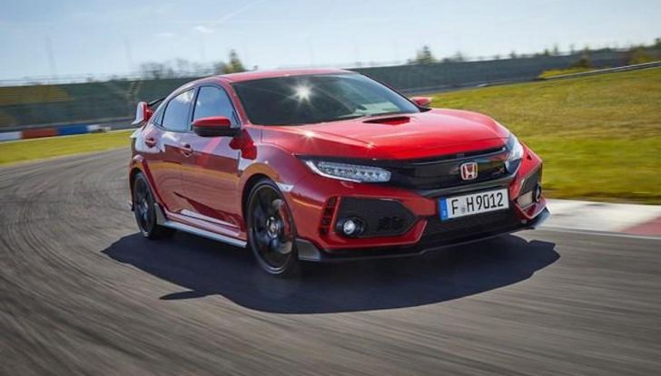 Honda Civic Type R 2018 da record a Magny-Cours, continua il Challenge! - Foto 5 di 6
