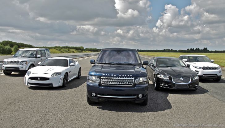 Jaguar Land Rover insieme a Mennekes per la mobilità elettrica - Foto 2 di 7