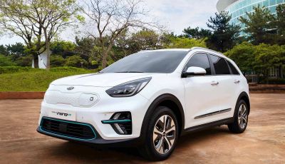 Kia Niro EV, immagini e dati del nuovo crossover elettrico