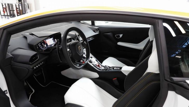 Lamborghini Huracán di Papa Francesco,  prezzo record di 715 mila euro - Foto 5 di 8