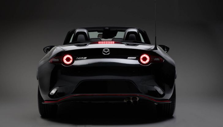 Mazda MX-5 Yamamoto, 4 esemplari al prezzo di 37.500 euro - Foto 3 di 16