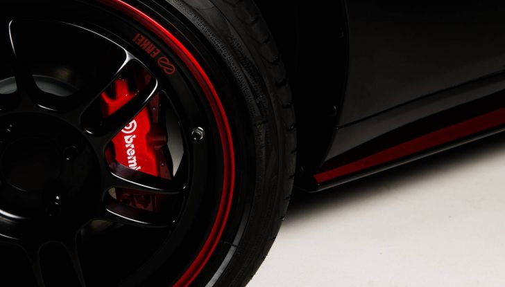 Mazda MX-5 Yamamoto, 4 esemplari al prezzo di 37.500 euro - Foto 5 di 16
