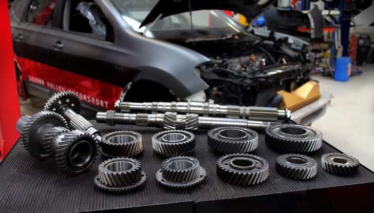 Nissan Qashqai da 2.000CV è il SUV più veloce del mondo [VIDEO] - Foto 7 di 20