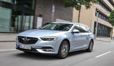 Opel Insigna Sports Tourer 2018, spazio e comfort!