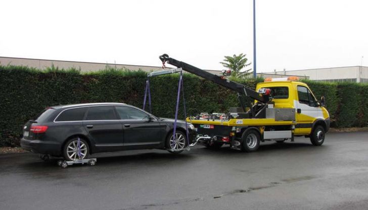 Rimozione forzata auto: le norme del Codice della Strada - Foto 3 di 7