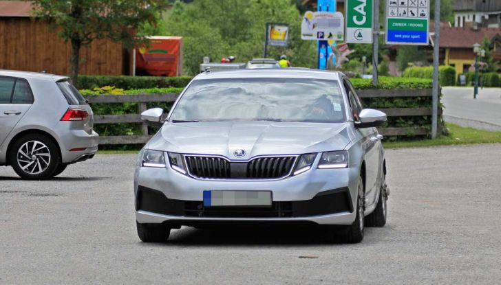Skoda Octavia MY2020 prime informazioni e immagini - Foto 10 di 21
