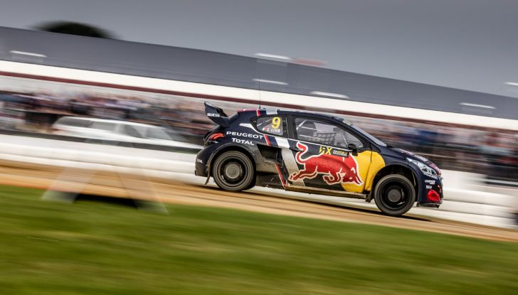 Sebastien Loeb (Peugeot 208 WRX) soddisfatto del podio in UK - Foto 2 di 2