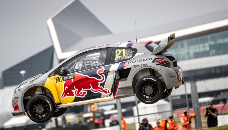 Timmy Hansen (Team Peugeot Total) sfortunato nella gara inglese del WRX - Foto  di 