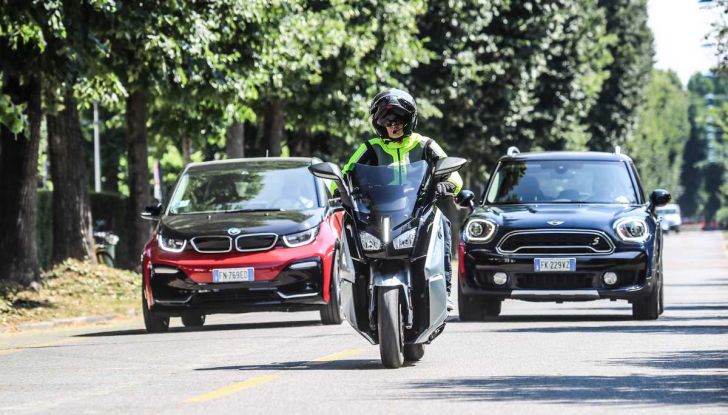 BMW Group, nel futuro mobilità elettrica, digitalizzazione​, condivisione​ e guida autonoma - Foto 1 di 17