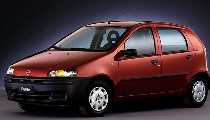Fiat Punto esce di produzione dopo 25 anni di successi - Foto 2 di 12