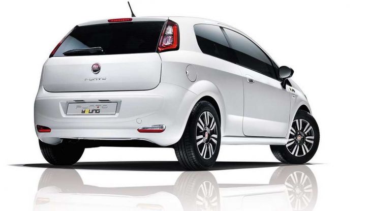 Fiat Punto esce di produzione dopo 25 anni di successi - Foto 9 di 12