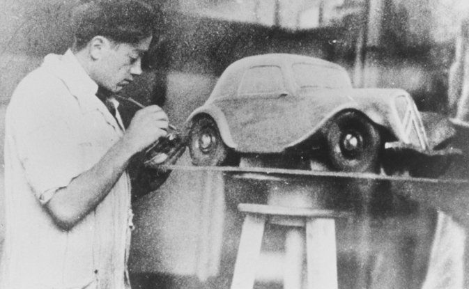 1934: André Citroën lancia la produzione in serie della Traction Avant - Foto 2 di 12