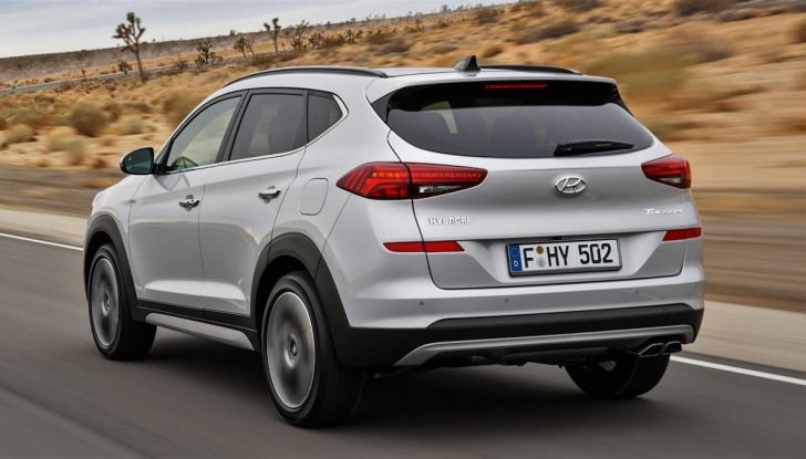 Hyundai Tucson 2018, il Restyling con il nuovo sistema Mild Hybrid - Foto 3 di 17
